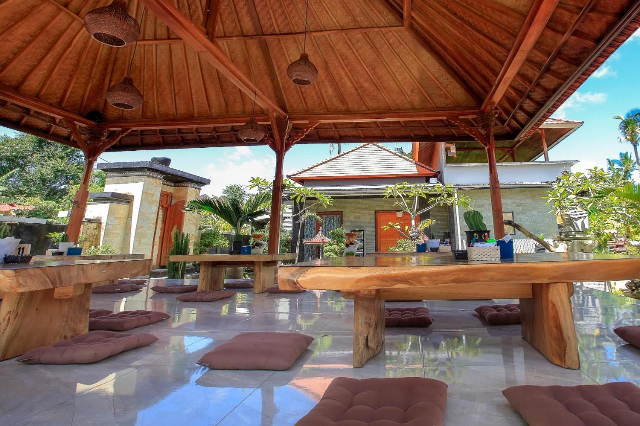 The Dara Hill Villa Batumadeg Exterior photo